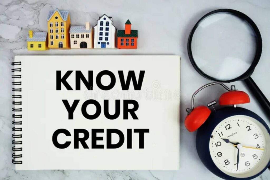 Real estate credit report showing 'Know Your Credit' with AI-powered real-time tracking for loan approvals.